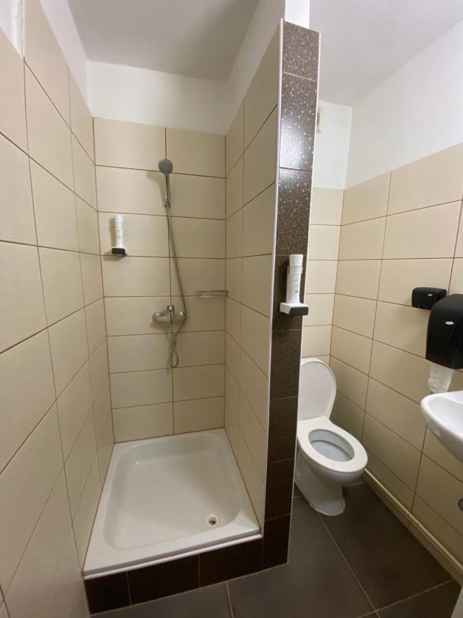 Hotel Houstka Brandýs nad Labem-Stará Boleslav エクステリア 写真